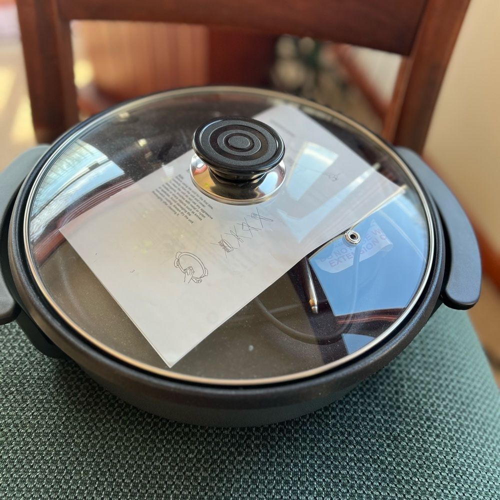 Multi-Purpose Electric Hot Pot/Grill. New!